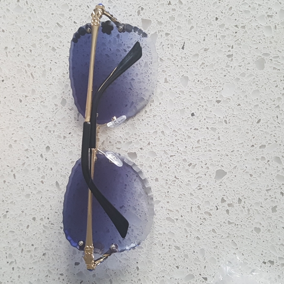 UV400 Blue Rhinestone Deluxe Sunglasses - Picture 7 of 8